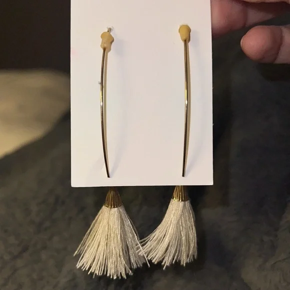 Renew Earrings with tassels - Picture 6 of 6